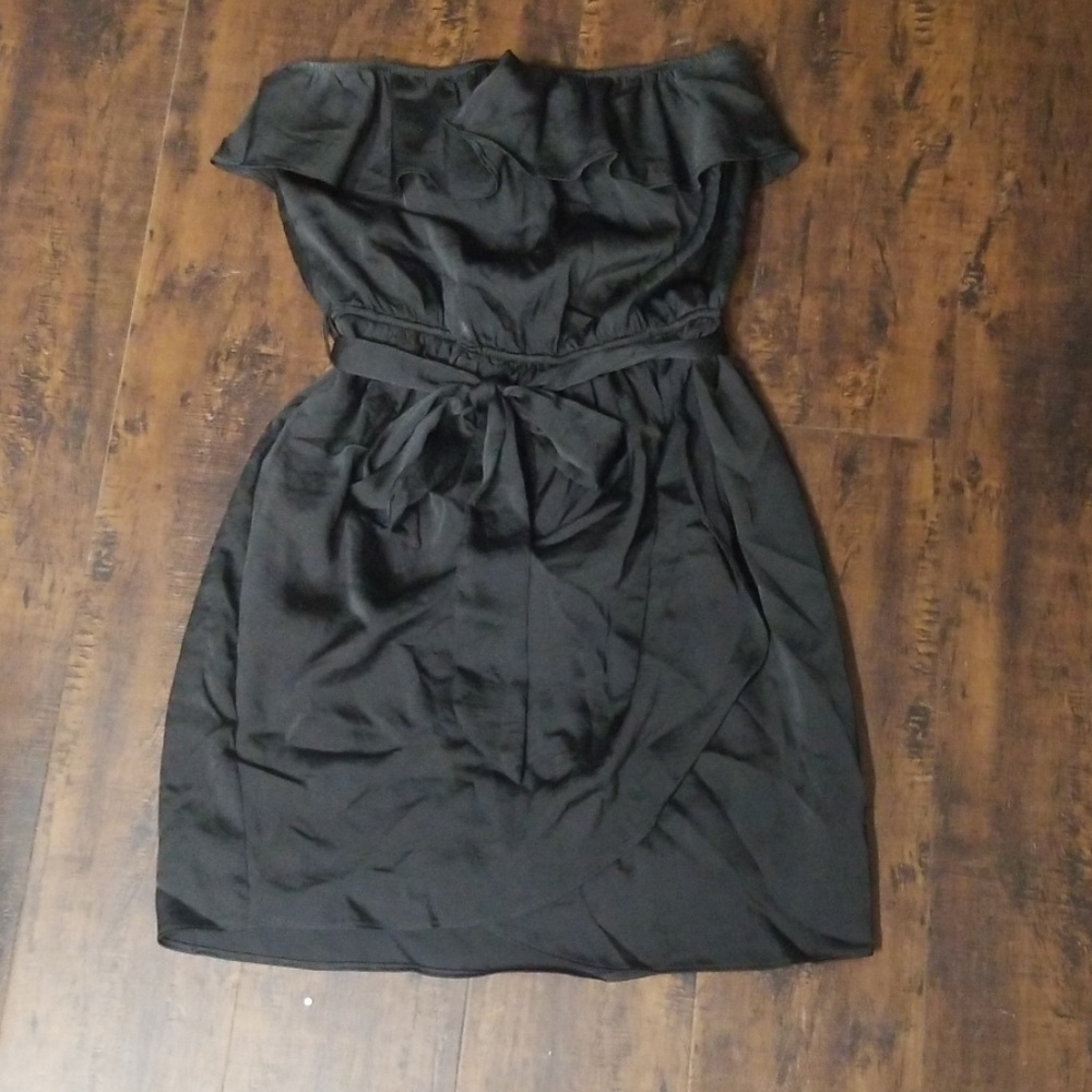 Lush strapless dress
